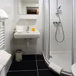 Otel Ais Center