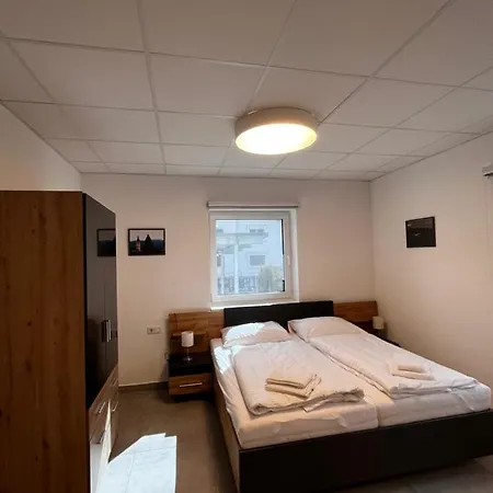 Ais Center Отель