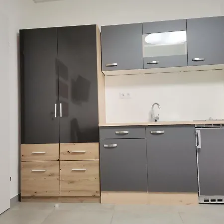 Ais Center 2* Вольфсберг