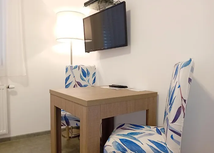 Ais Center Отель Вольфсберг